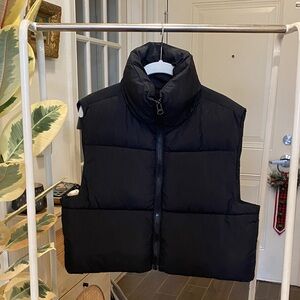 Cropped Black Puffer Vest